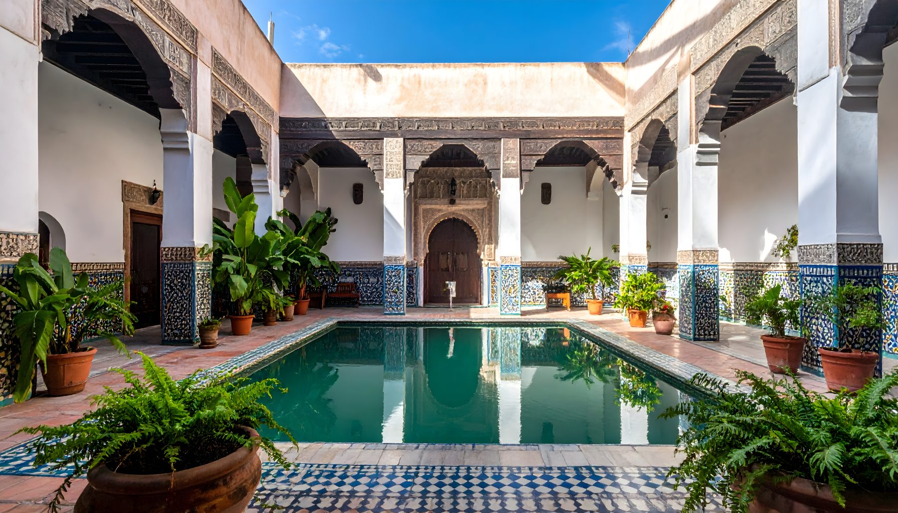 Riad traditionnel marocain photographié par CMAS Studio